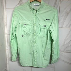 Columbia mens large long sleeve lime green PFG shirt with two front pockets